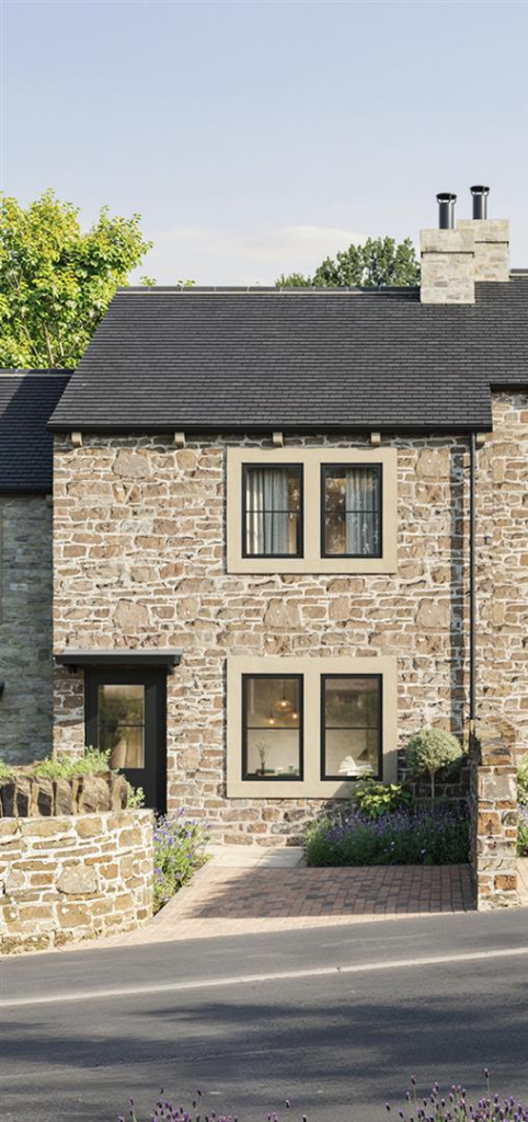 House in Bradford, Keighley - View 2