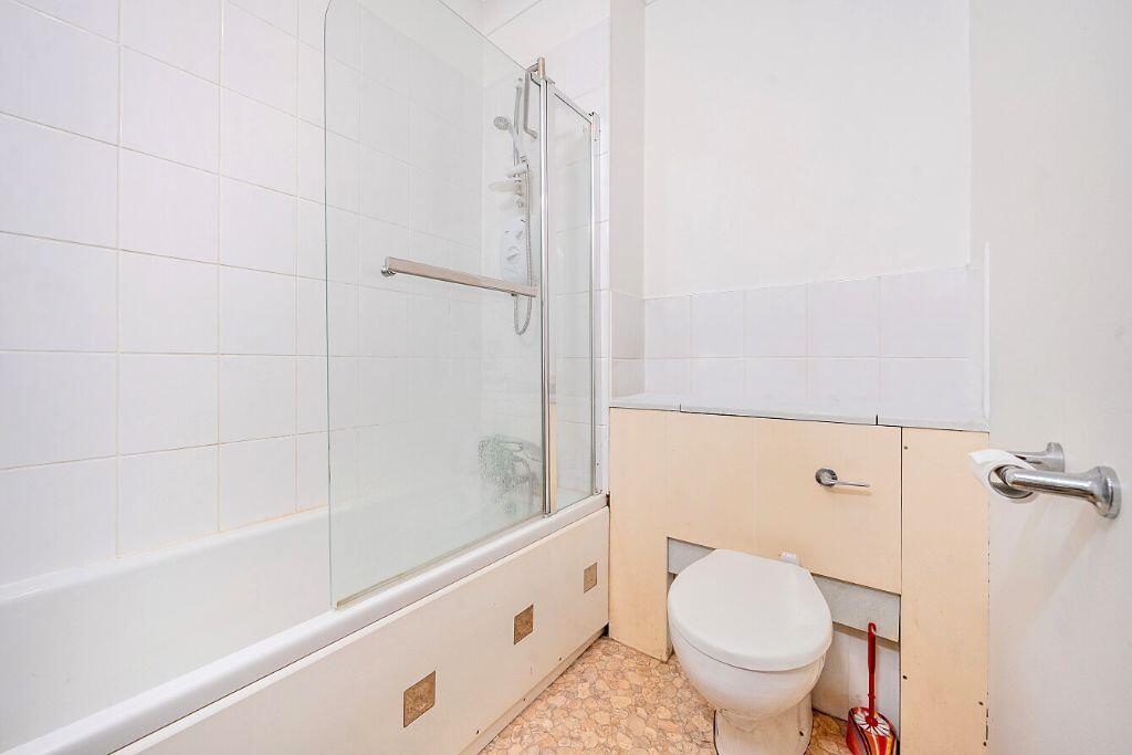 Andover Road, Ludgershall, Andover, SP11 9LZ - More