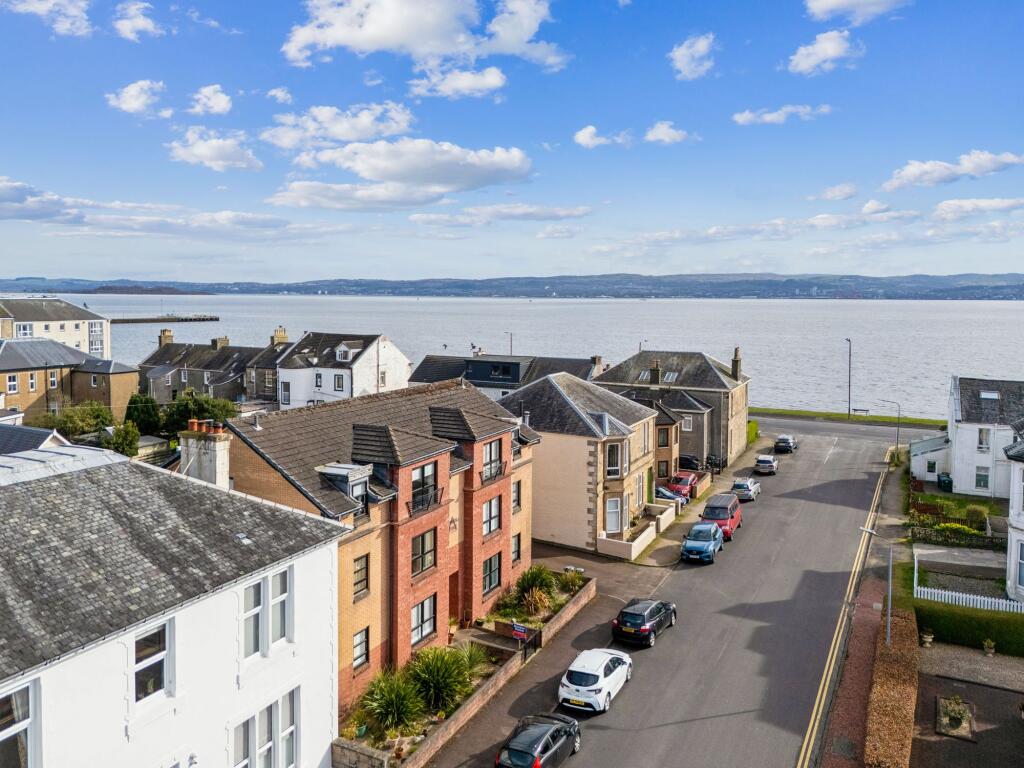 Apartment in Helensburgh, Argyll and Bute - View 2