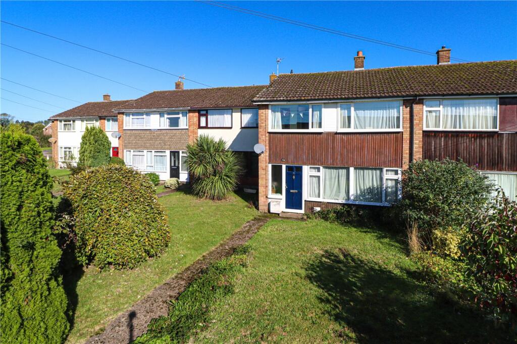 3-bed terraced on The Chilterns, Kensworth, Dunstable, LU6, £325,000