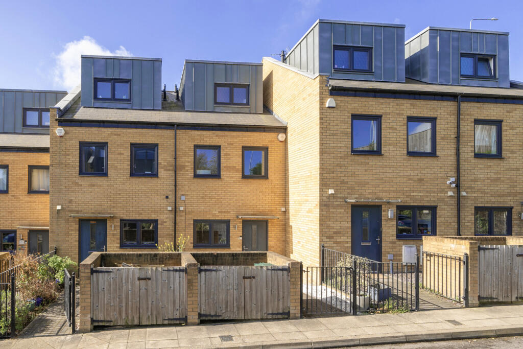 Main image of property: Swannells Walk, Chorleywood, Rickmansworth