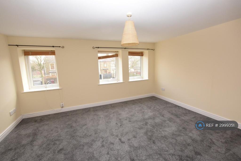 Apartment in Blackburn - View 4