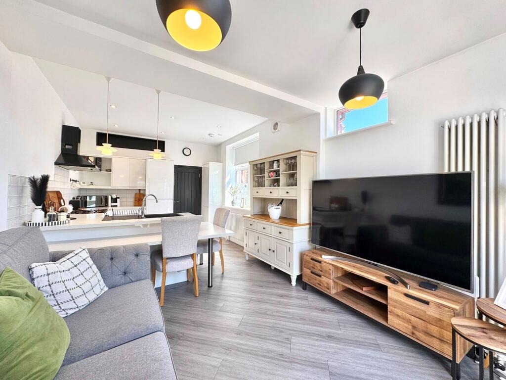 Bentinck Drive, Troon, KA10 - View 5