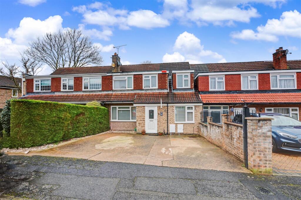 Main image of property: Cooper Close, Nottingham