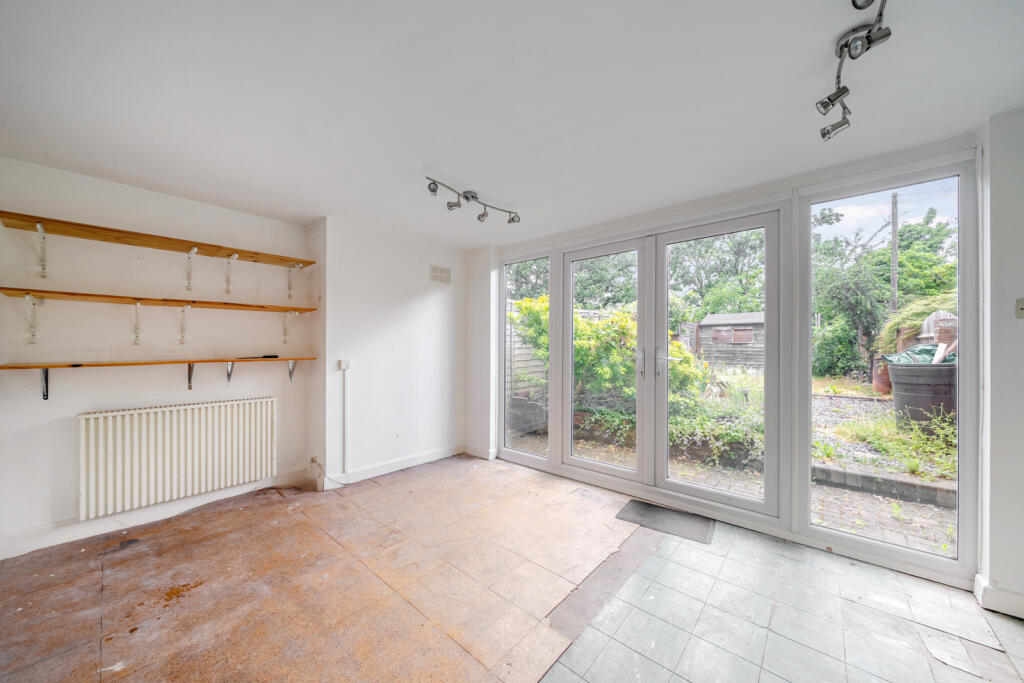 House in Swanley, St Mary's - View 5