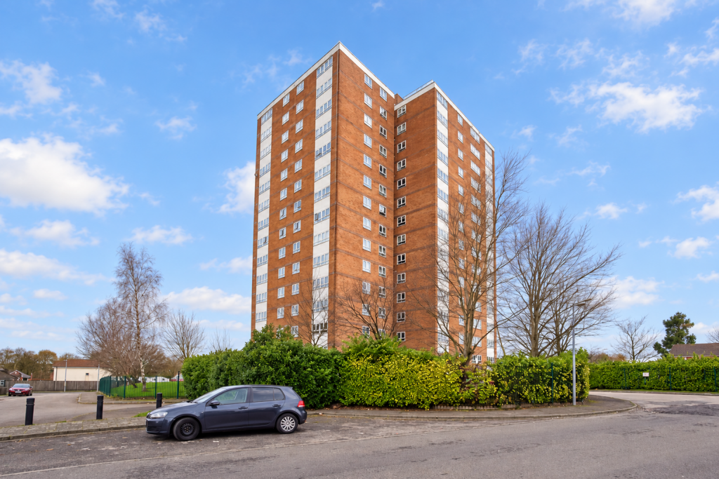 2-bed flat on Apartment 501, City View, Salford, £65,000