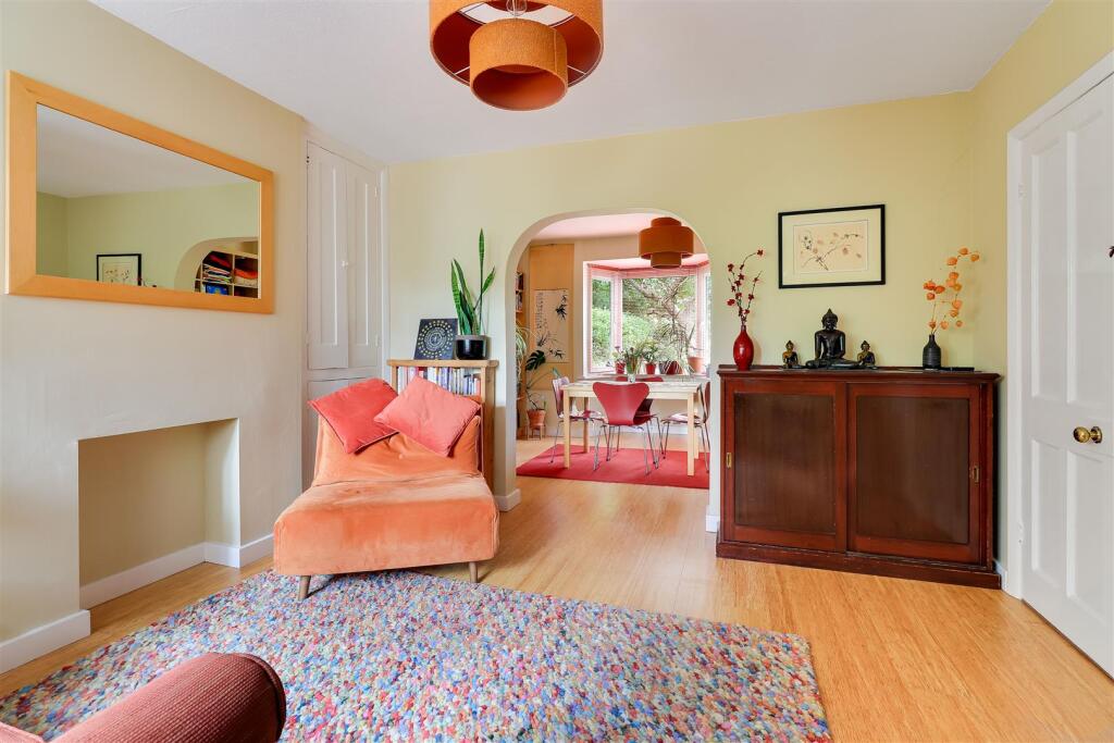 House in Cambridge, Romsey - View 2
