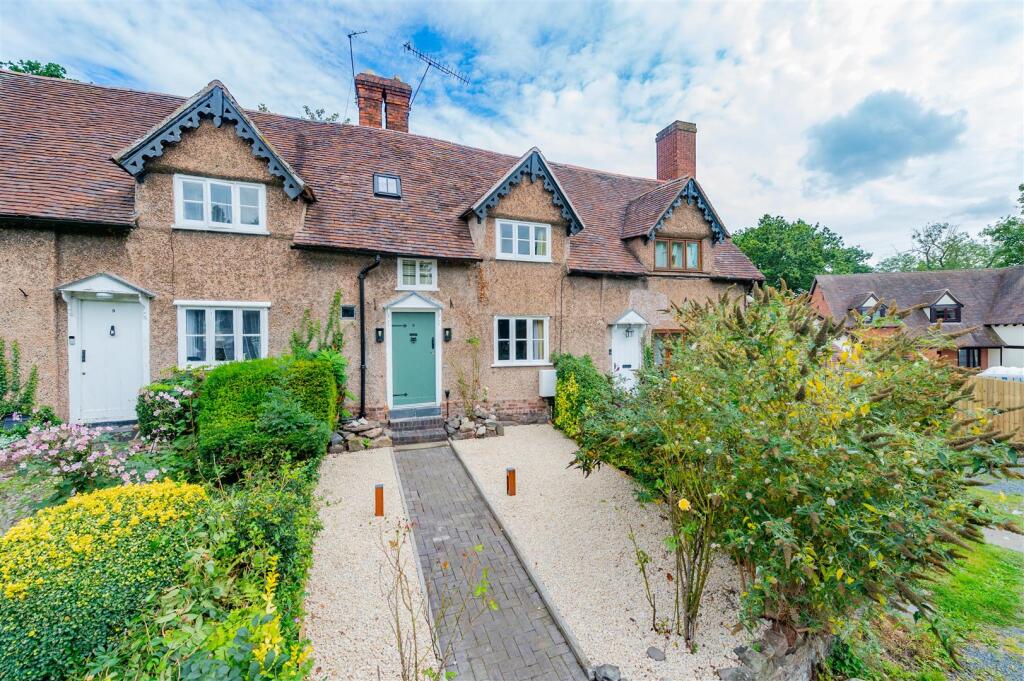 Main image of property: 6 Shelton Oak Cottages, Shelton, Shrewsbury, SY3 8BN