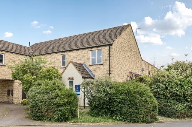 Main image of property: Avocet Way, Bicester, OX26