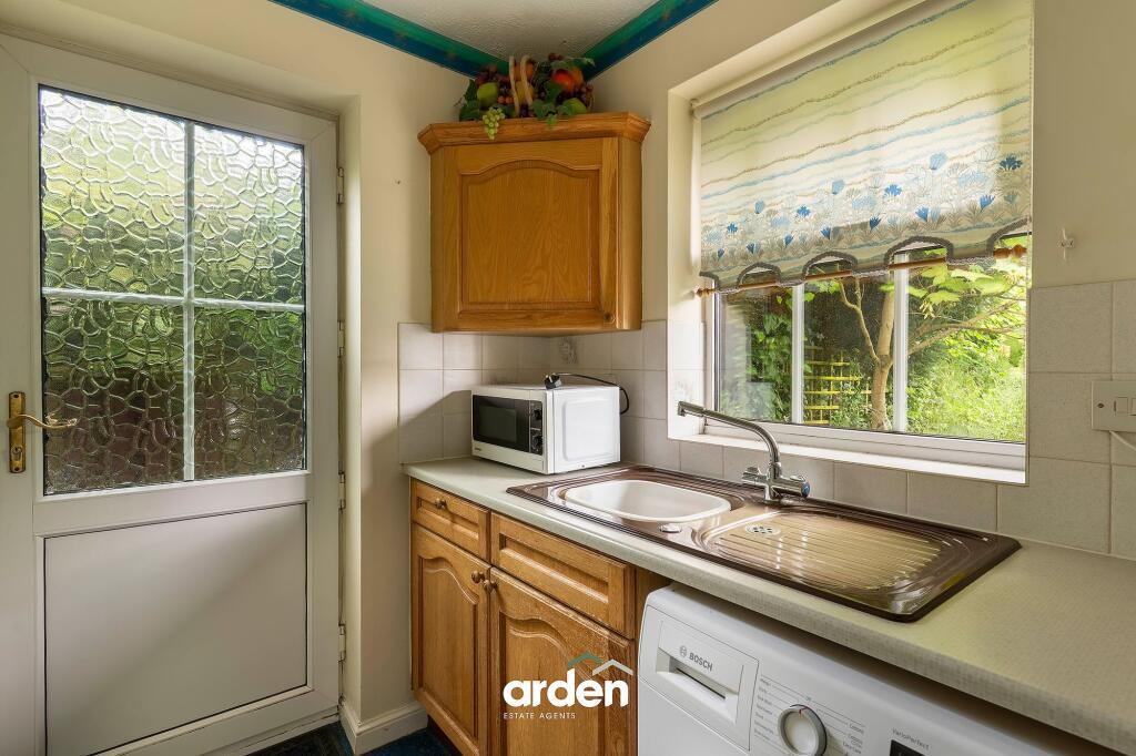 Fairways Drive, Blackwell, B60 photo 5