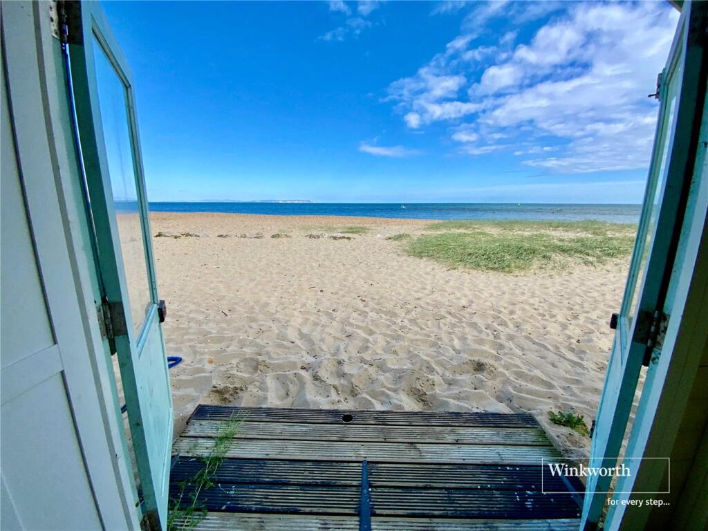 House in Christchurch, Mudeford - View 2
