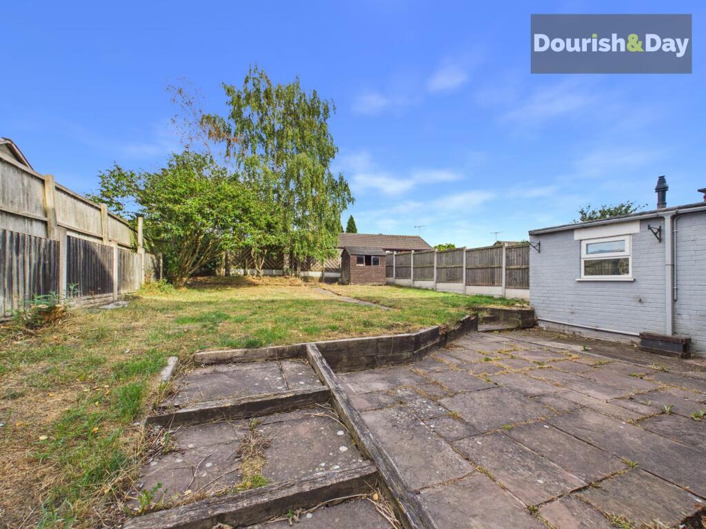 House in Stafford, Hixon - View 4