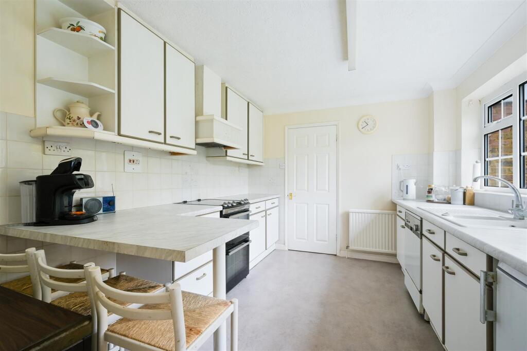 Spindlewoods, Tadworth photo 2
