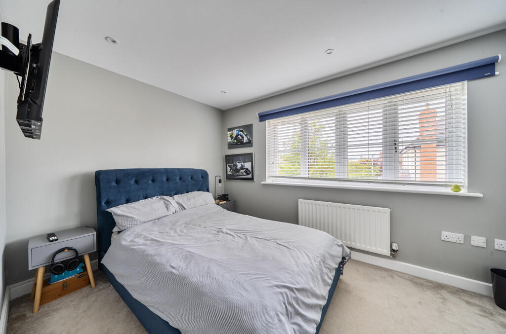 House in Reading - View 5