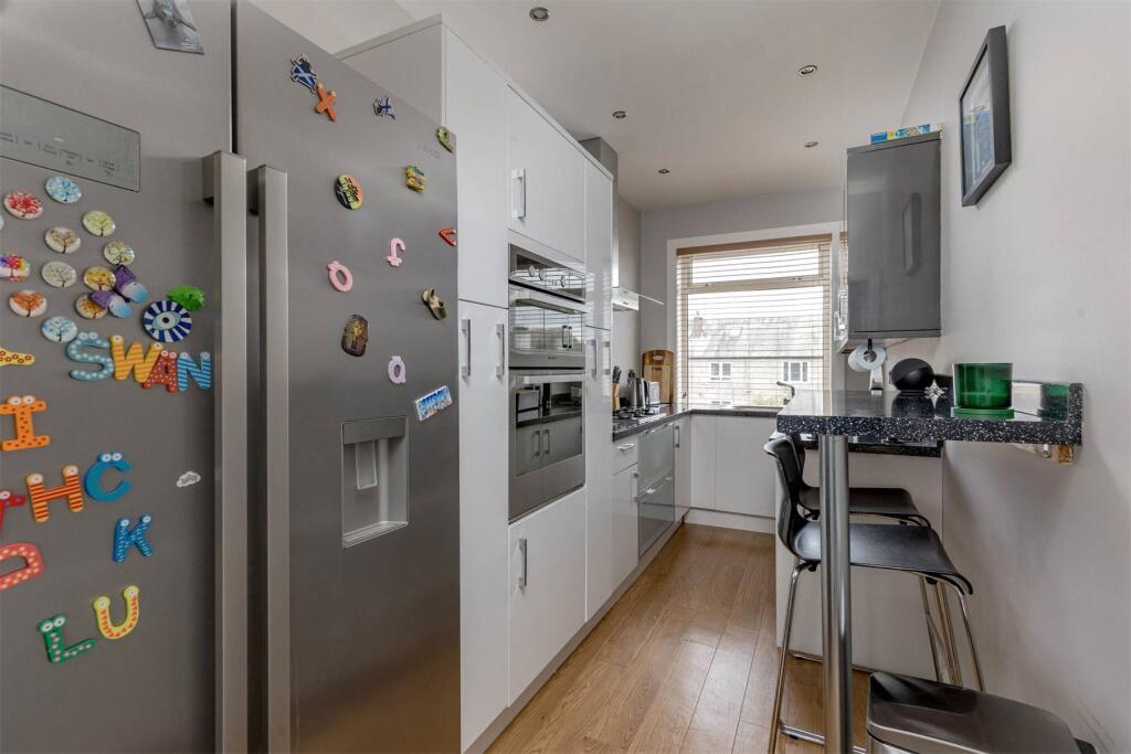 Apartment in Edinburgh, East Pilton Farm, Granton and District - View 5