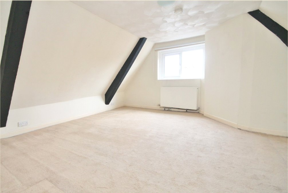 Apartment in Winchester, Northbrook, Bishop's Waltham - View 4