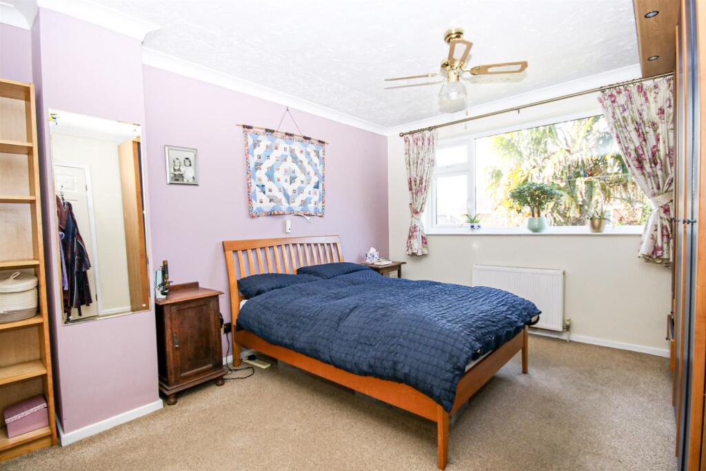 House in Broadland, Sprowston - More
