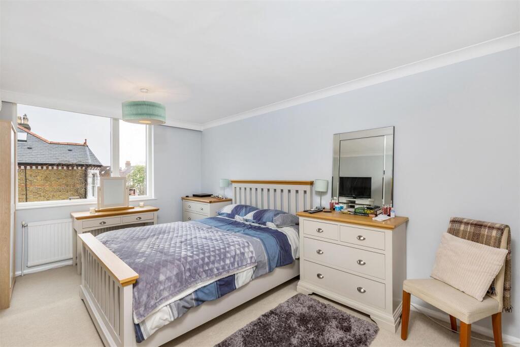 Apartment in London, Mortlake - View 5