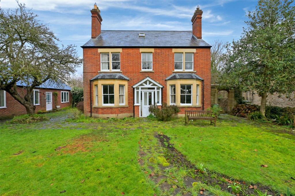 Main image of property: North Hinksey Lane, Oxford, Oxfordshire, OX2