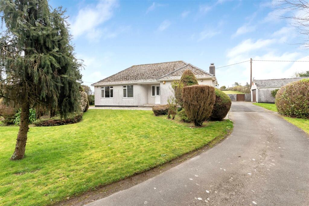 Main image of property: Callestick, Truro