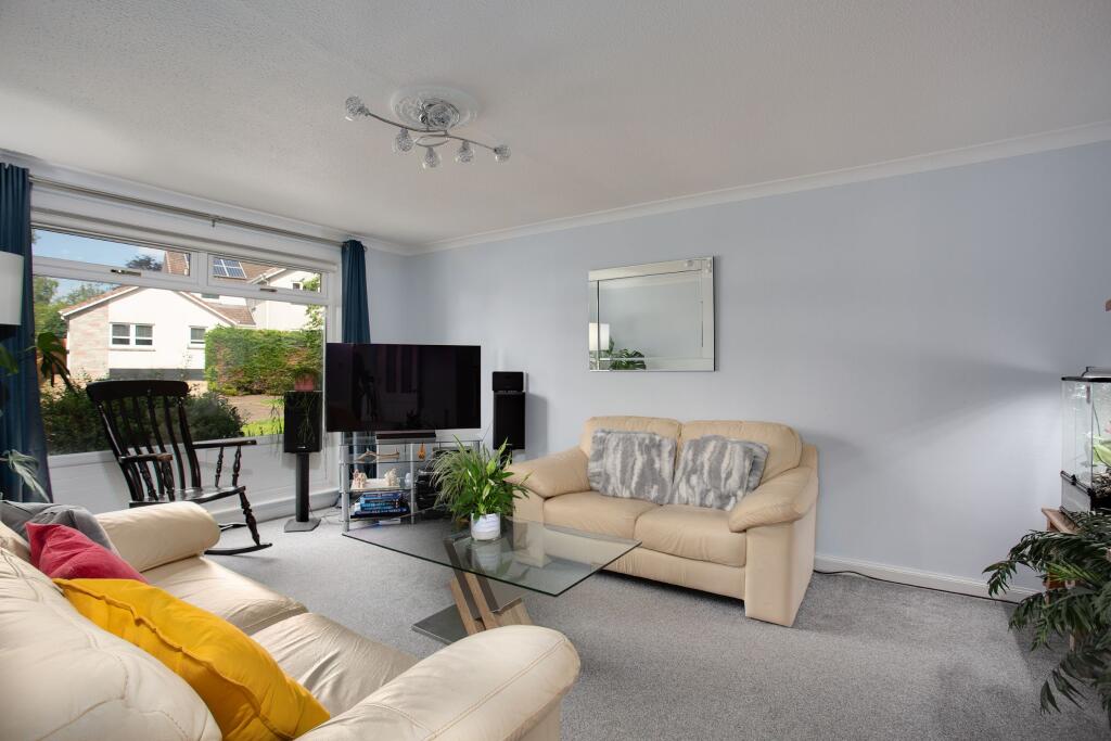 37 Buchan Drive, Perth, PH1 1NQ photo 3