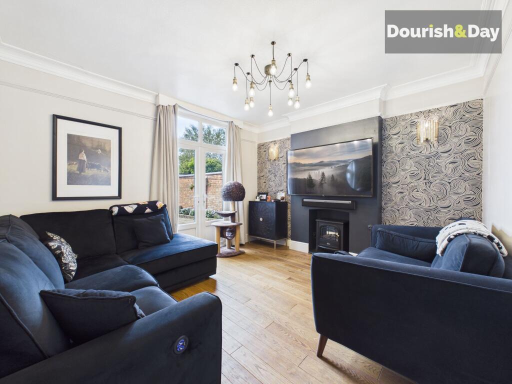House in Whitchurch, Waymills - View 2