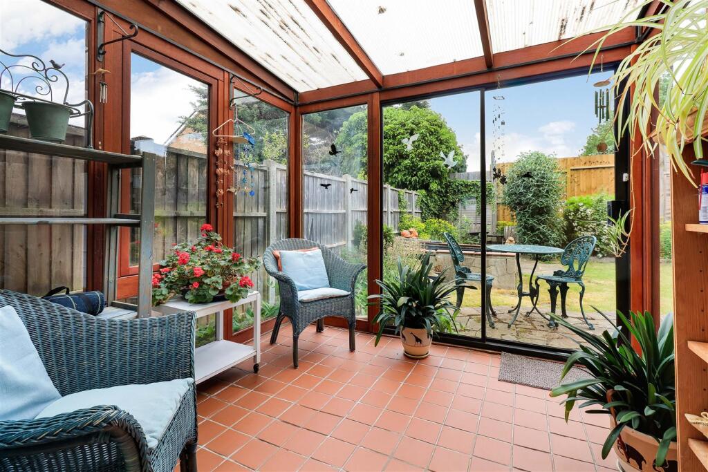 Brownlow Road, Cambridge - View 5