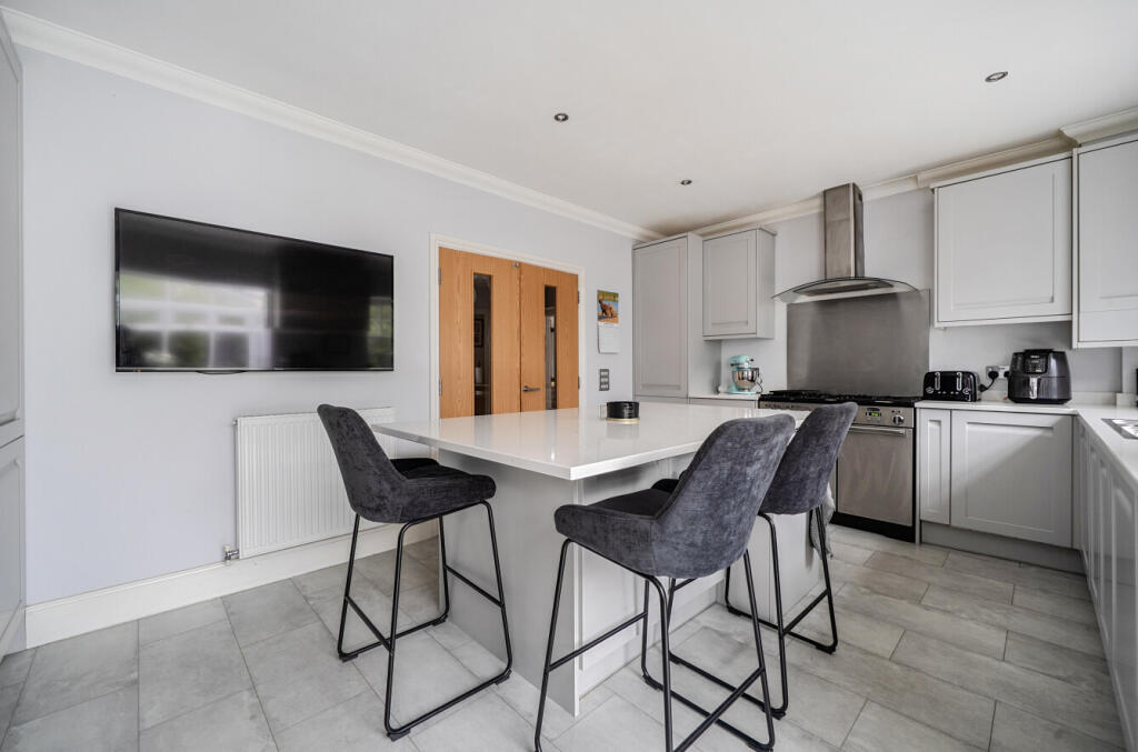 House in Reading - View 5