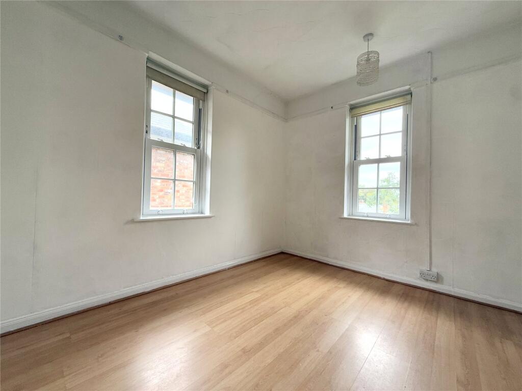 Muirhead Avenue, Tuebrook, Liverpool, L13 photo 4