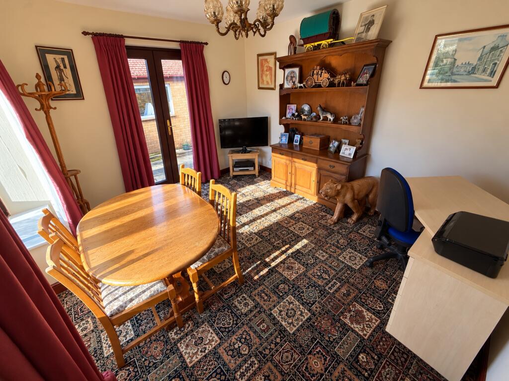 House in Lancaster - View 5