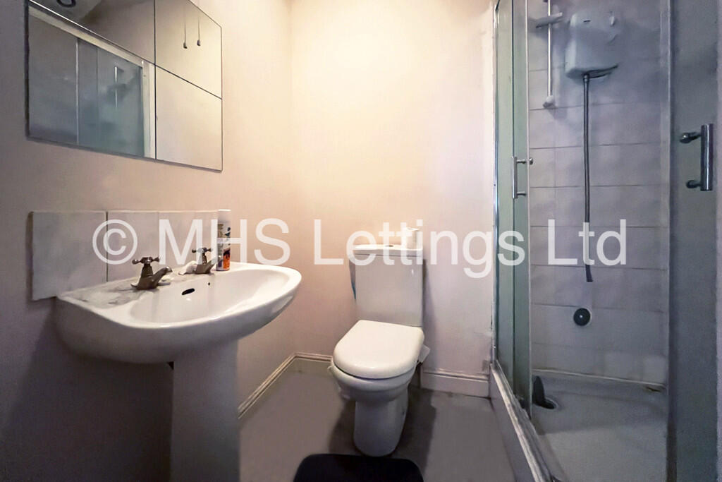 Additional image 6 of Flat 10, Olivias Court, 67 Smith Lane, Bradford, BD9 6DD 