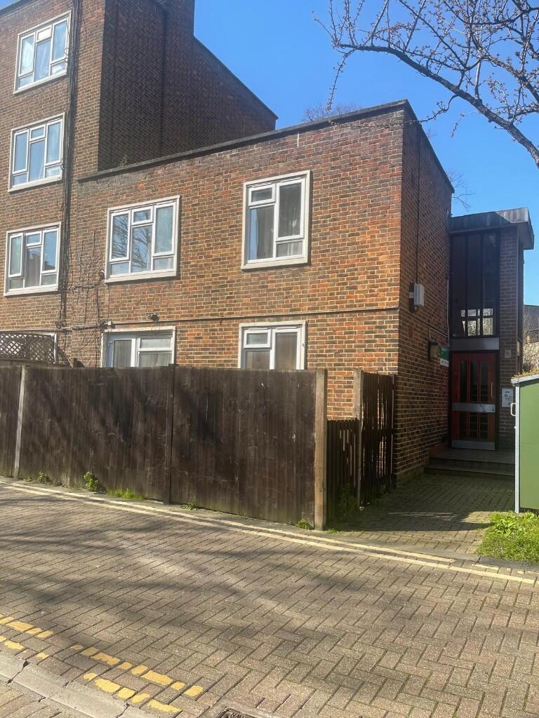 Main image of property: King Henrys Walk, London, N1