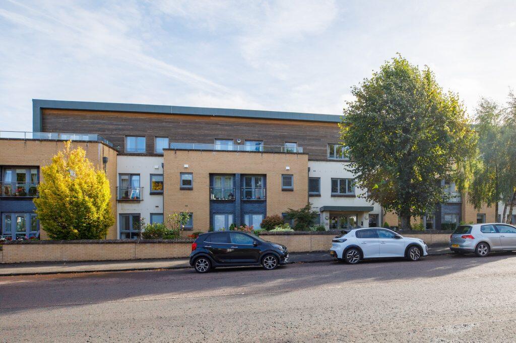 1-bed house on The Fairways, Clarkston Road, Netherlee, £159,000