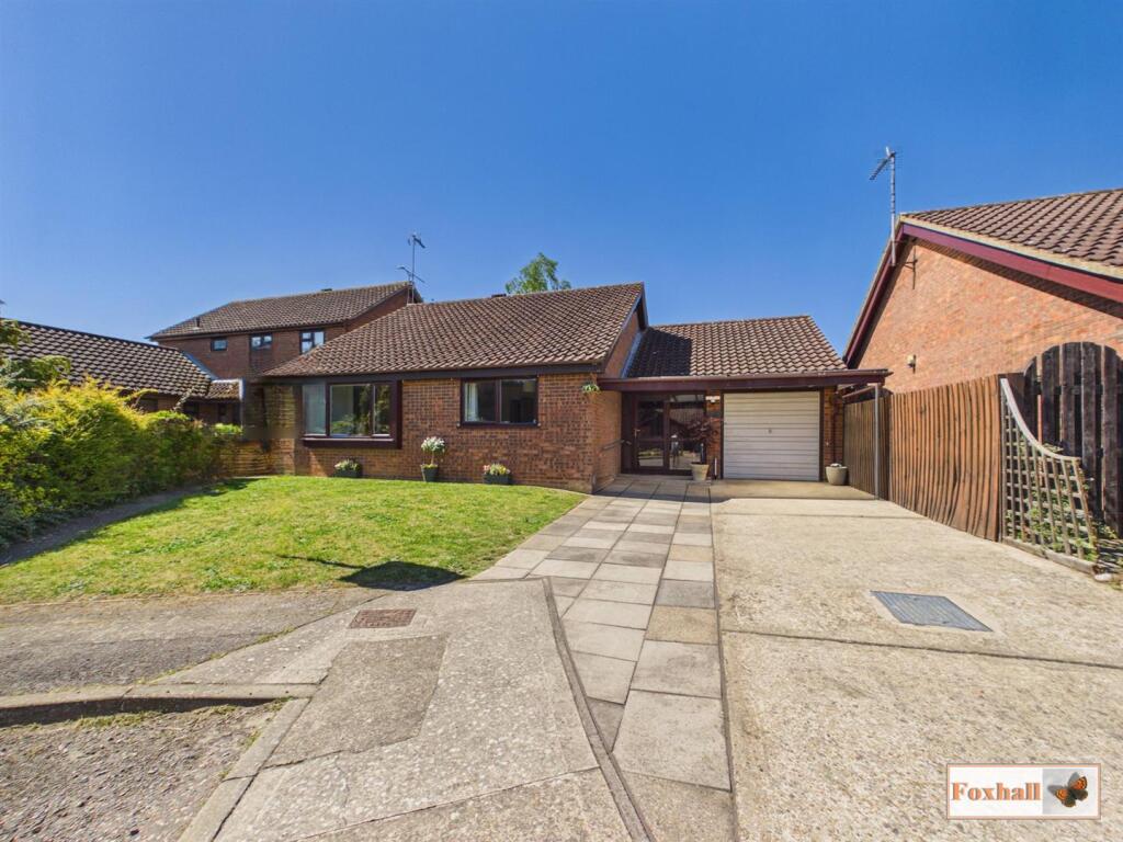 Main image of property: Mayfield Road, Ipswich