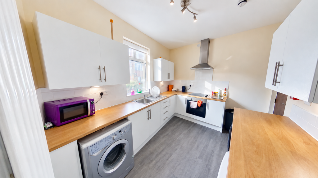 Main image of property: Beechwood Place, Burley, Leeds, West Yorkshire