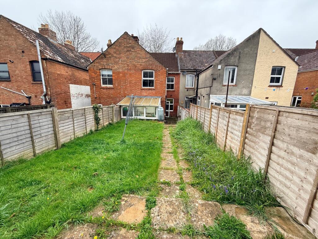 House in Yeovil, Somerset - View 2