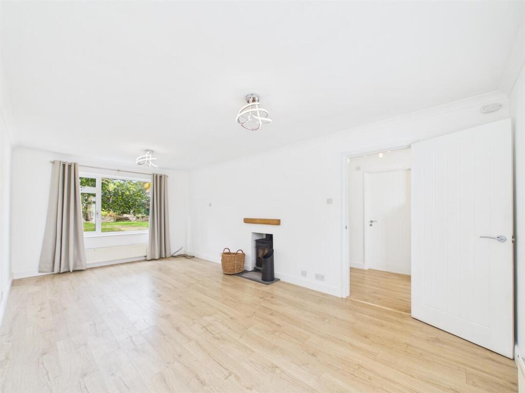 House in Peterborough - View 5