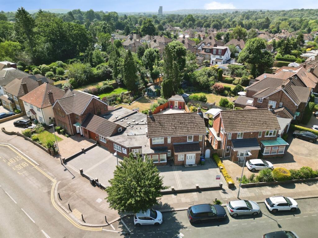 Main image of property: Cassiobury Drive, Watford