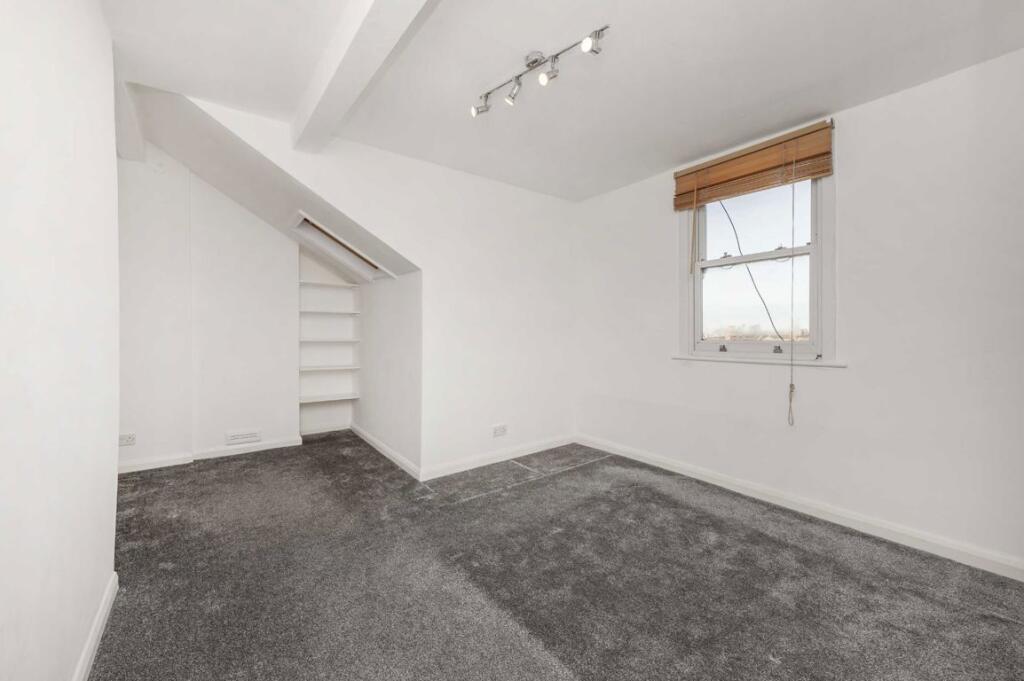 Apartment in London - View 4