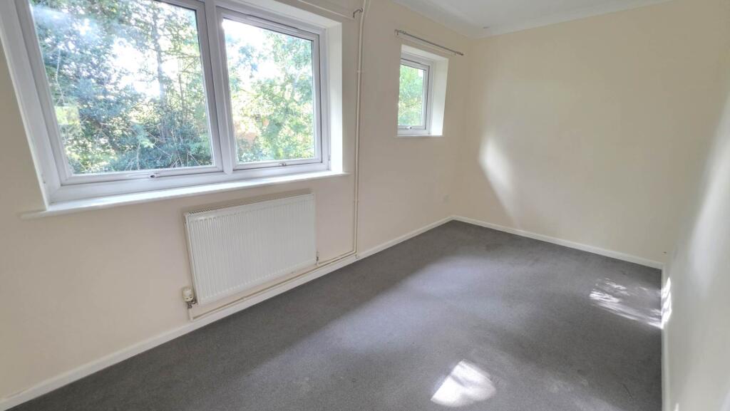 Apartment in Taunton - View 5