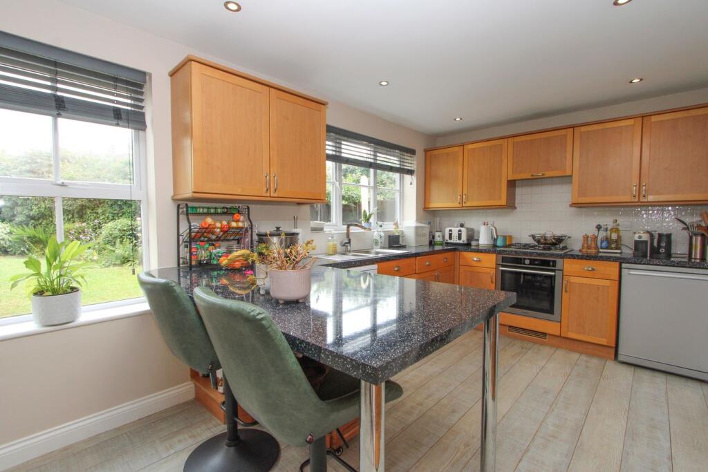 Hester Wood, Yate, BS37 photo 5
