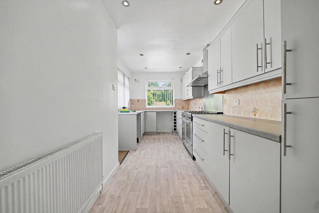 House in Coventry, Clifford Park - View 3