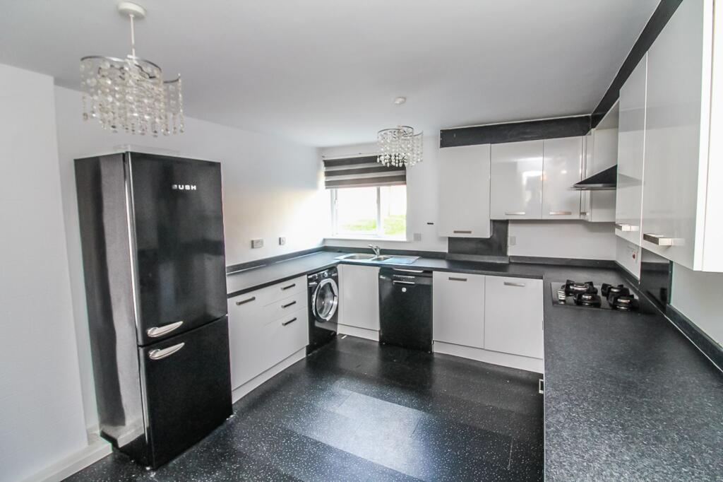 Apartment in Newcastle upon Tyne - View 2