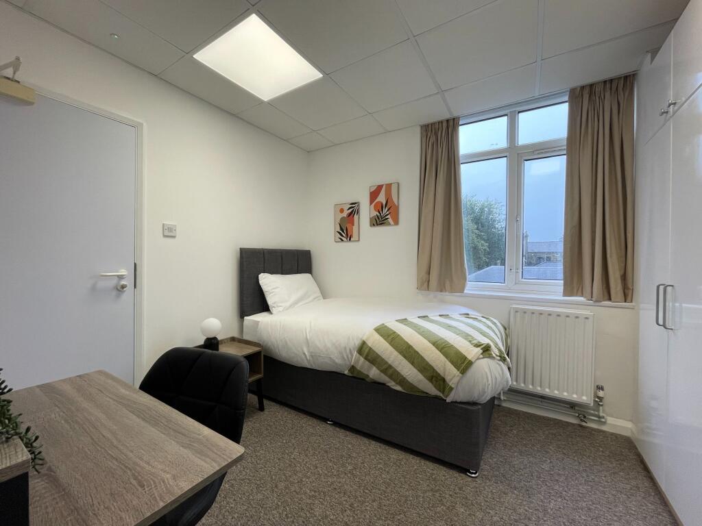 Main image of property: Wilbury Villas - P2043S52