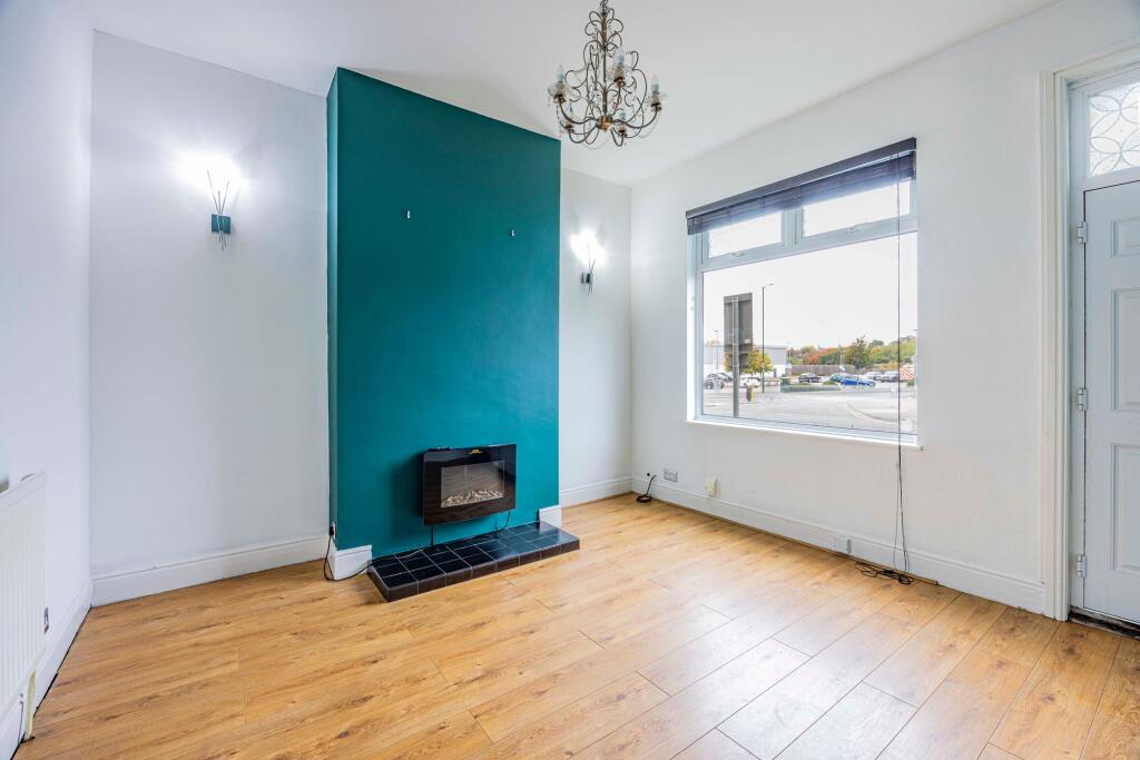House in Nottingham - View 4