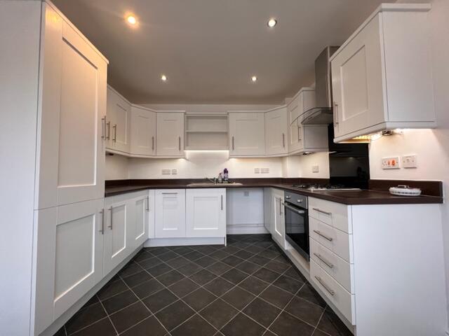 House in Huntingdonshire, Yaxley - View 5