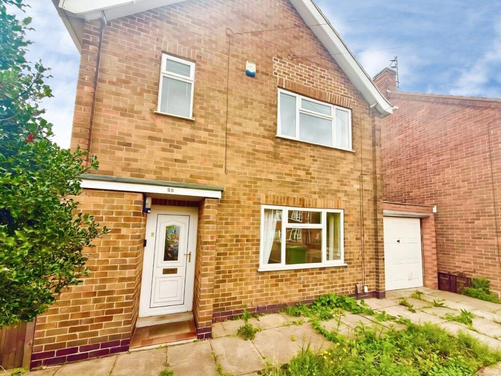 Main image of property: Thorneywood Mount, Nottingham, NG3 2PU
