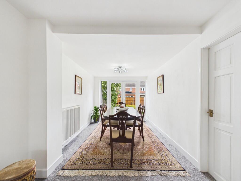 Fairoak Avenue, Parkside photo 3