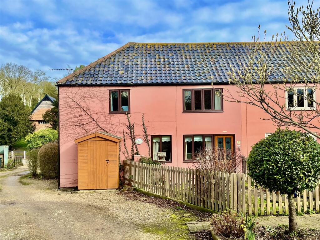 Main image of property: FRESSINGFIELD