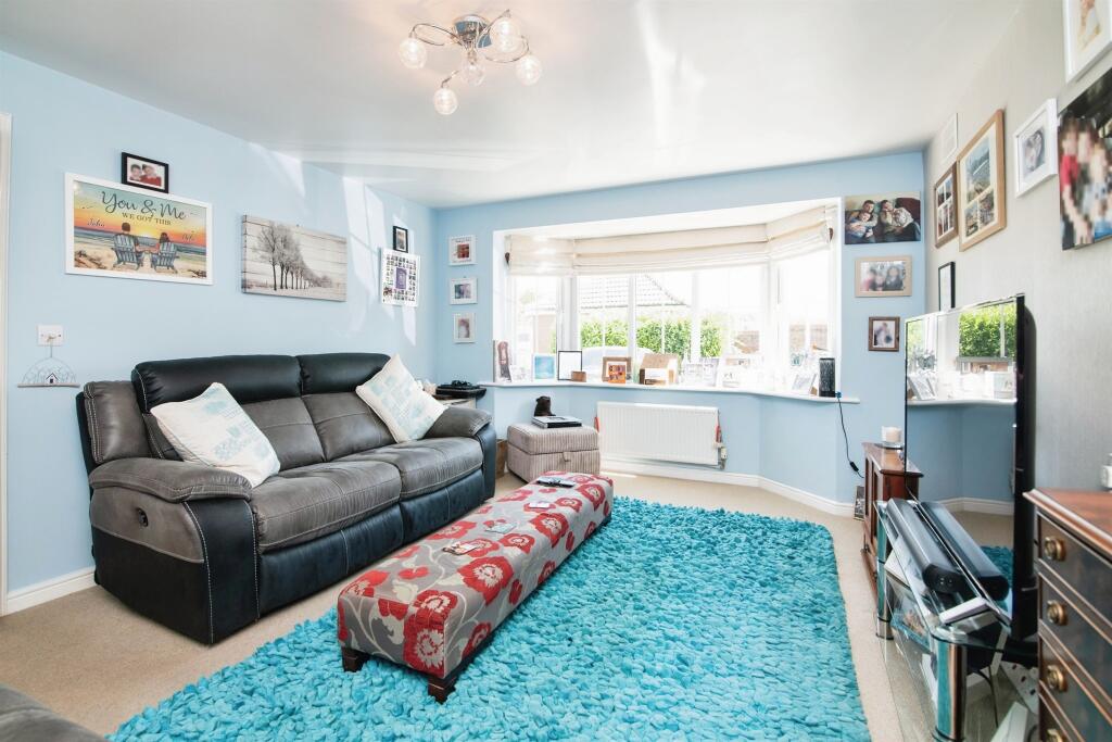 House in Sandwell, West Midlands - View 2